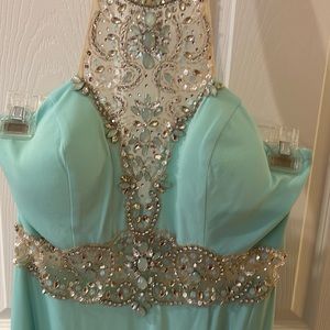 JOVANI, MINT GREEN DRESS